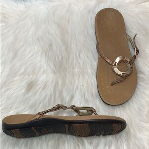 Vionic Karina Tan/Gold Orthoheel Thongs Sz 9